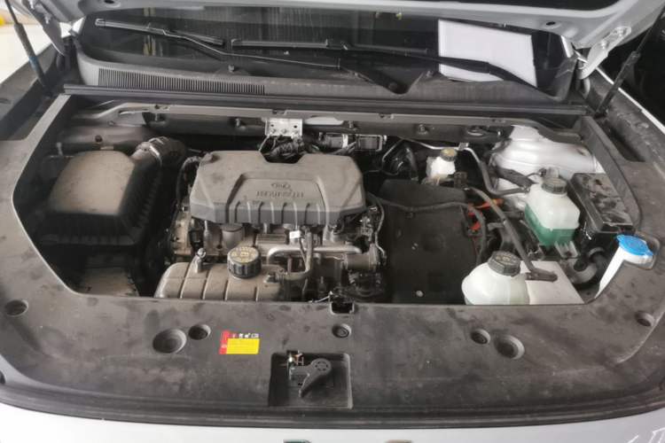 Used Wuling Xingguang S 2024 130km Flagship Version Engine Bay