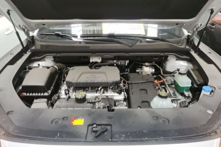 Used Wuling Xingguang S 2024 130 km Flagship Version Engine Bay