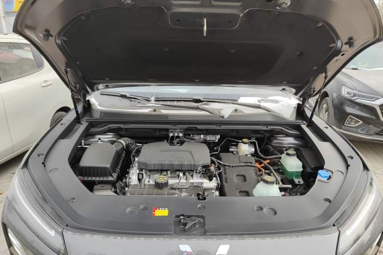 Used Wuling Xingguang S 2024 130 km Flagship Version Engine Bay
