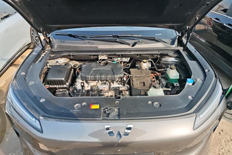 Used Wuling Xingguang S 2024 130 km Flagship Version Engine Bay