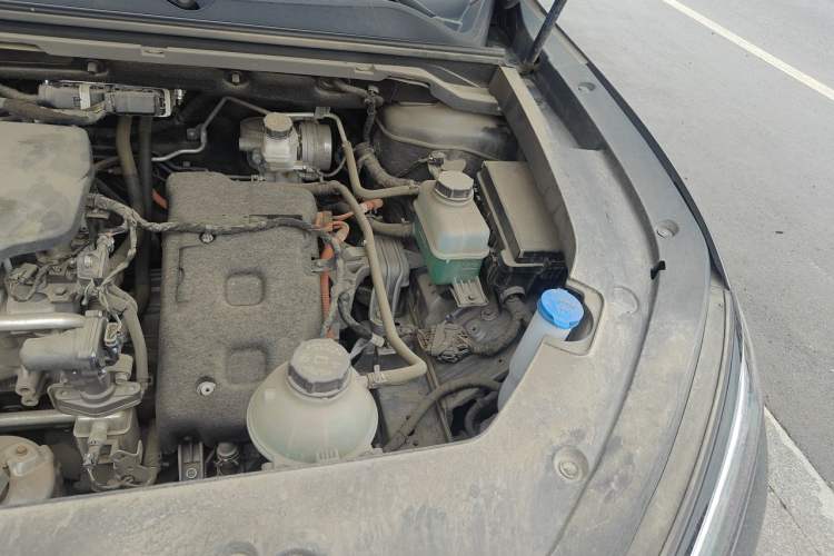 Used Wuling Xingguang S 2024 130 km Flagship Version Engine Bay Left