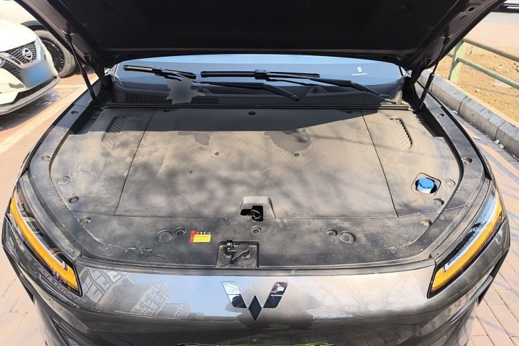 Used Wuling Xingguang S 2024 510 km Flagship Version Engine Bay