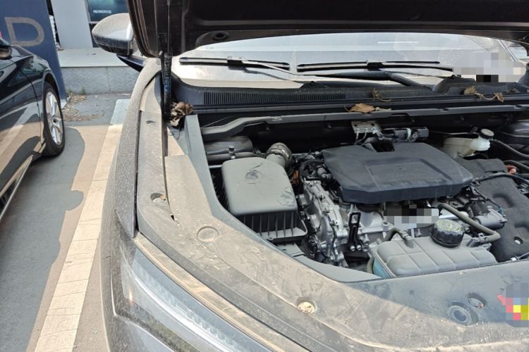 Used Wuling Xingguang S 2024 130 km Flagship Version Engine Bay Right