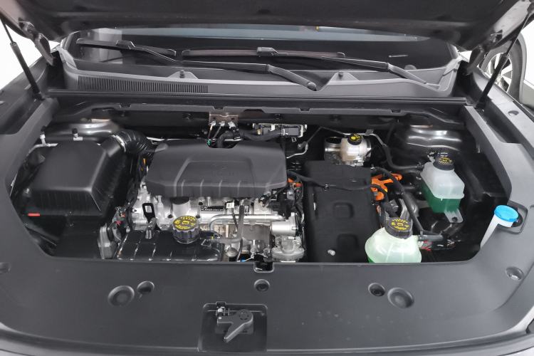 Used Wuling Xingguang S 2024 130 km Flagship Version Engine Bay