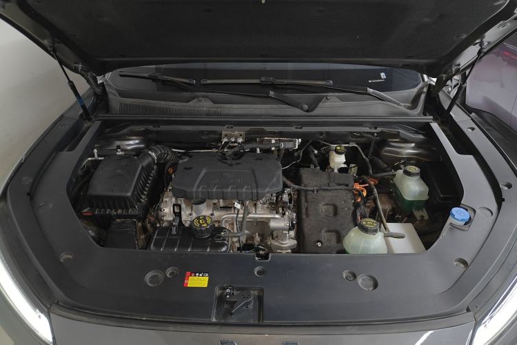 Used Wuling Xingguang S 2024 130km Flagship Version Engine Bay