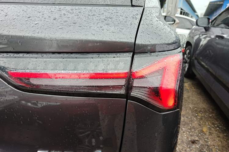 Used Wuling Xingguang S 2024 130 km Flagship Version Exterior 3