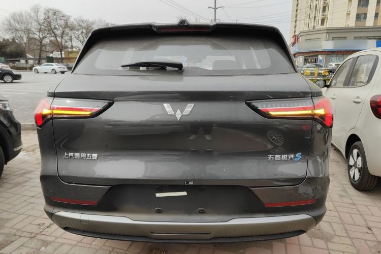 Used Wuling Xingguang S 2024 130 km Flagship Version Exterior 4