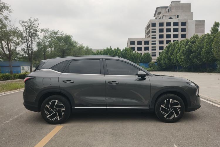 Used Wuling Xingguang S 2024 130 km Flagship Version Exterior 5