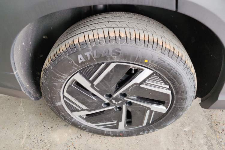 Used Wuling Xingguang S 2024 130km Flagship Version Exterior 5