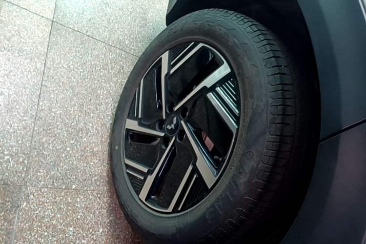 Used Wuling Xingguang S 2024 510km Flagship Edition Exterior 5