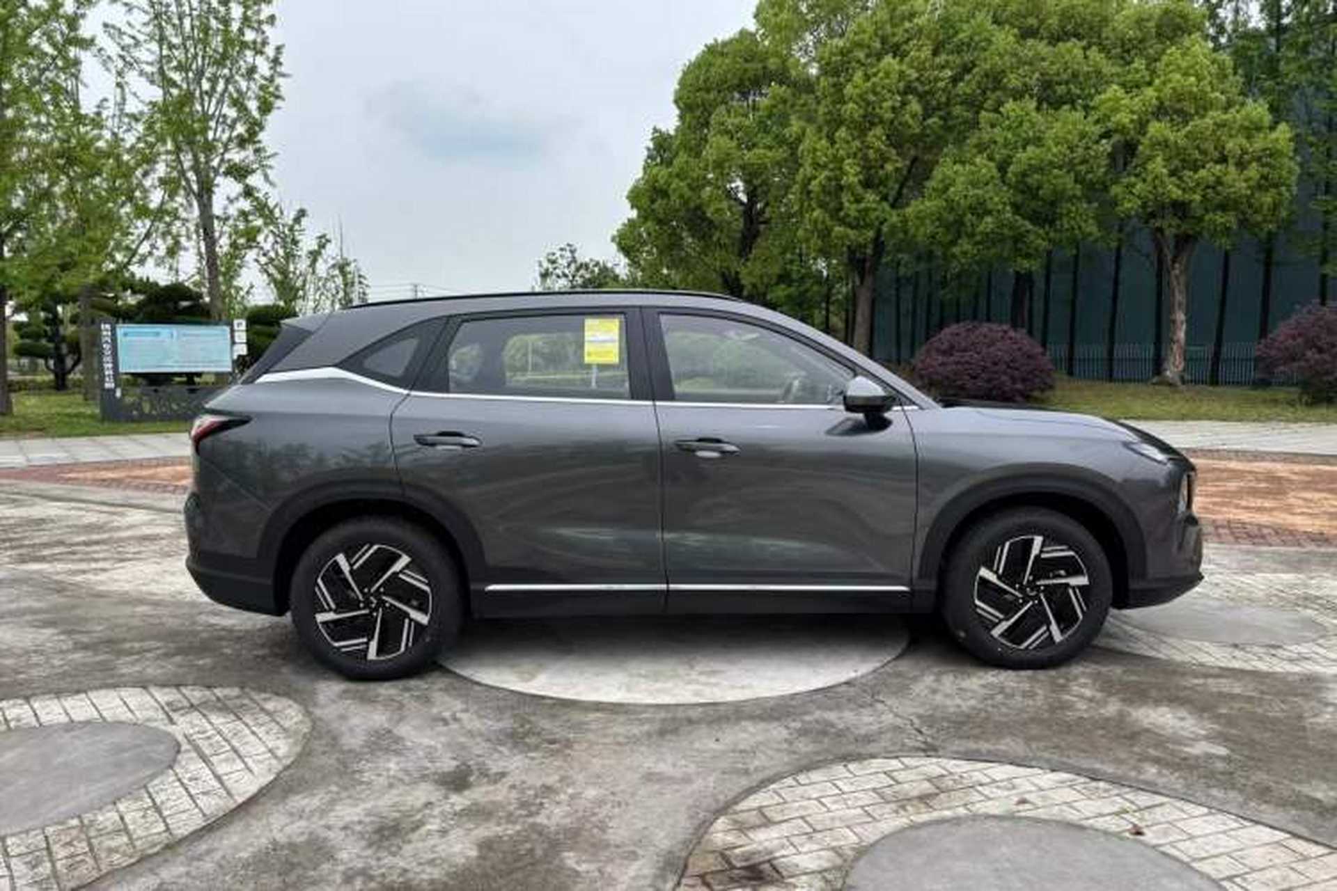 Used Wuling Xingguang S 2024 510 km Flagship Version Exterior 6