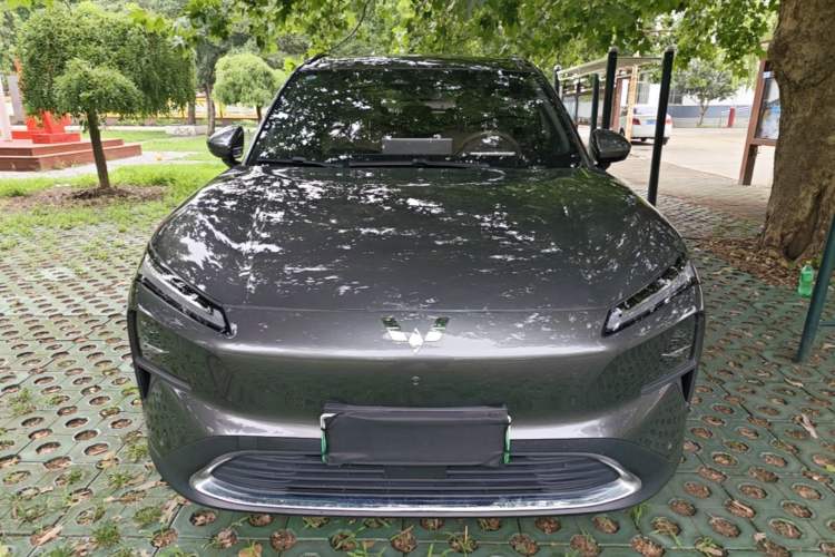 Used Wuling Xingguang S 2024 130 km Flagship Version Front