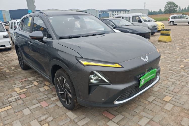 Used Wuling Xingguang S 2024 130km Flagship Version Front Right 45 Deg