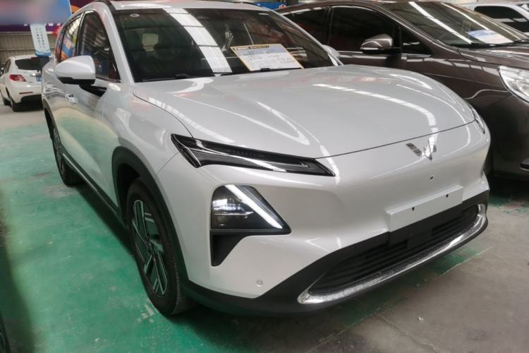 Used Wuling Xingguang S 2024 130 km Flagship Version Front Right 45 Deg