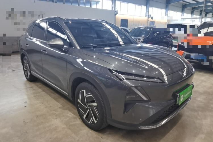 Used Wuling Xingguang S 2024 510 km Flagship Version Front Right 45 Deg