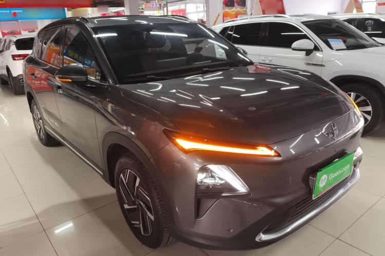 Used Wuling Xingguang S 2024 130 km Flagship Version Front Right 45 Deg