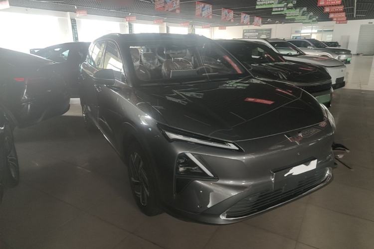 Used Wuling Xingguang S 2024 130 km Flagship Version Front Right 45 Deg