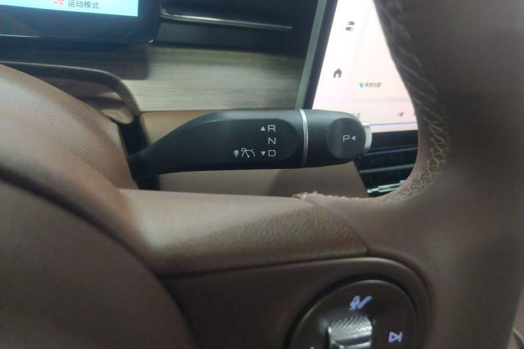 Used Wuling Xingguang S 2024 510 km Flagship Version Gear Lever