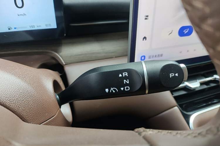 Used Wuling Xingguang S 2024 60km Advanced Version Gear Lever
