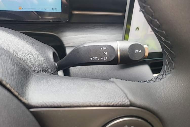 Used Wuling Xingguang S 2024 130 km Flagship Version Gear Lever