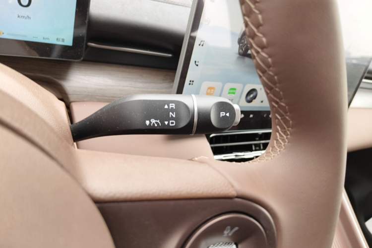Used Wuling Xingguang S 2024 130 km Flagship Version Gear Lever