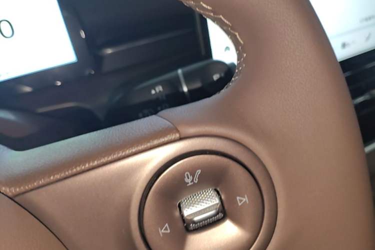 Used Wuling Xingguang S 2024 130 km Flagship Version Gear Lever