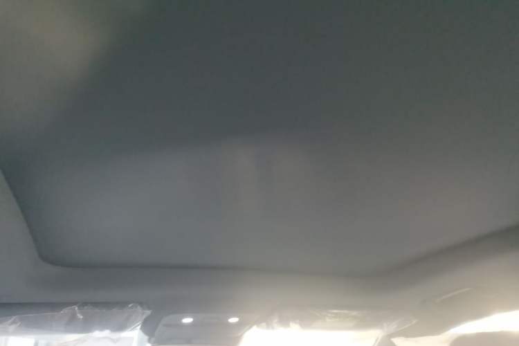Used Wuling Xingguang S 2024 510 km Flagship Version Headliner