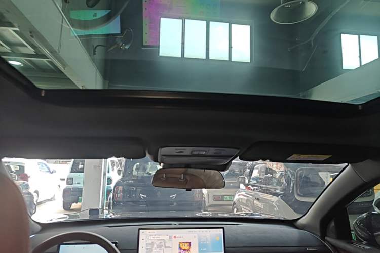 Used Wuling Xingguang S 2024 130 km Flagship Version Headliner
