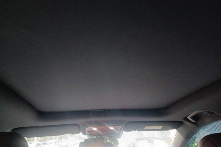Used Wuling Xingguang S 2024 130 km Flagship Version Headliner