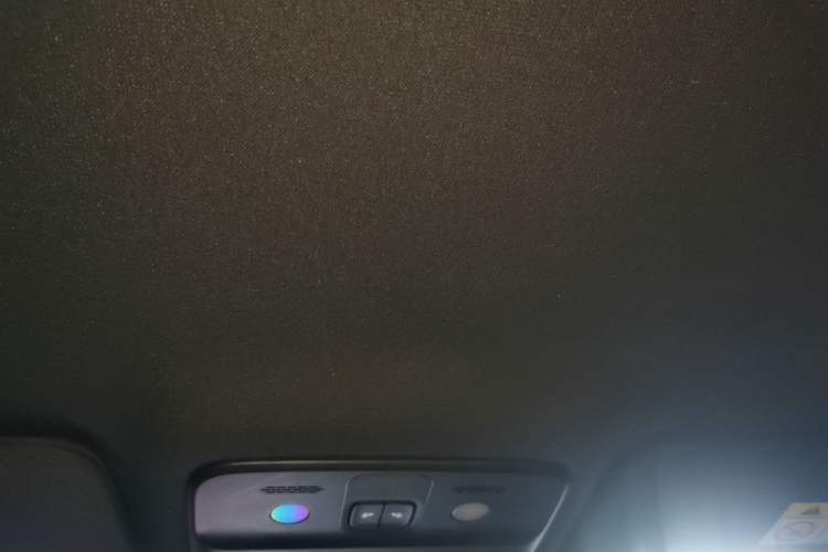 Used Wuling Xingguang S 2024 130km Flagship Version Headliner