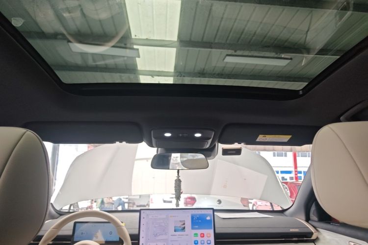 Used Wuling Xingguang S 2024 130 km Flagship Version Headliner