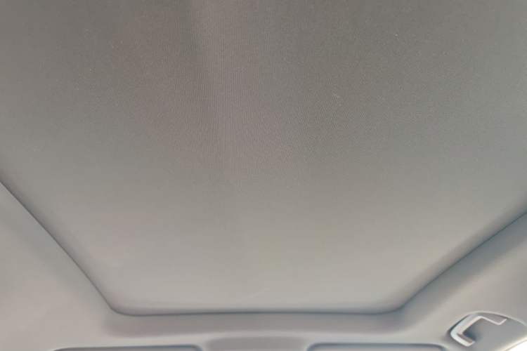 Used Wuling Xingguang S 2024 130 km Flagship Version Headliner