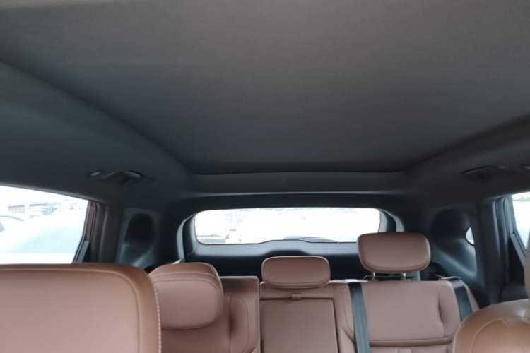 Used Wuling Xingguang S 2024 510 km Flagship Version Headliner