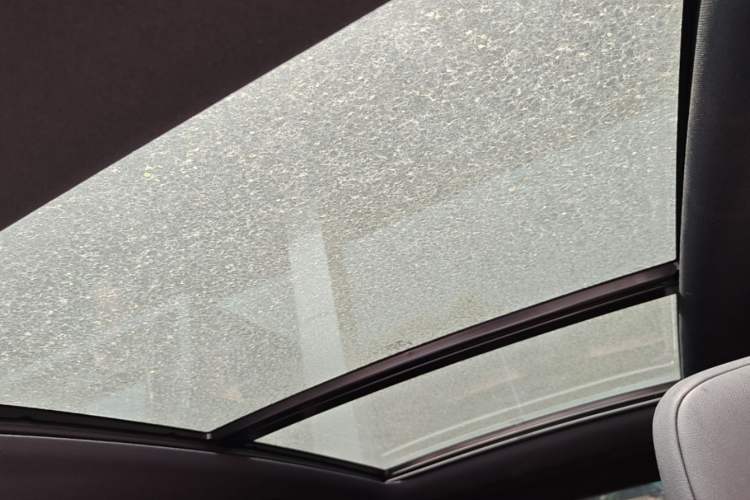 Used Wuling Xingguang S 2024 130 km Flagship Version Headliner