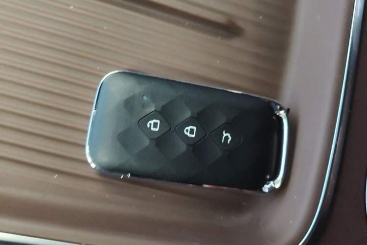 Used Wuling Xingguang S 2024 130 km Flagship Version Interior 1