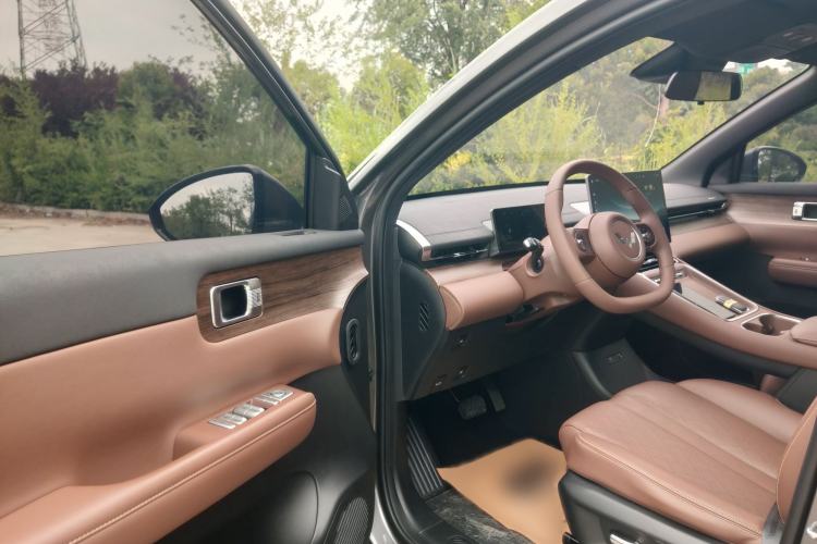 Used Wuling Xingguang S 2024 130 km Flagship Version Interior 1