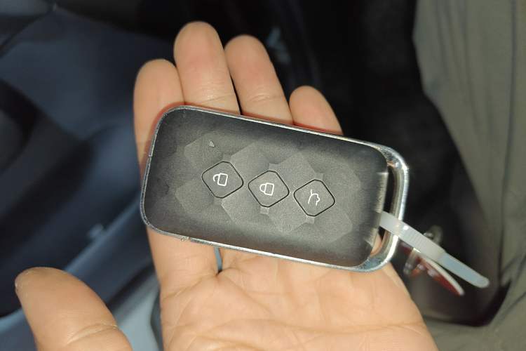 Used Wuling Xingguang S 2024 130 km Flagship Version Interior 1