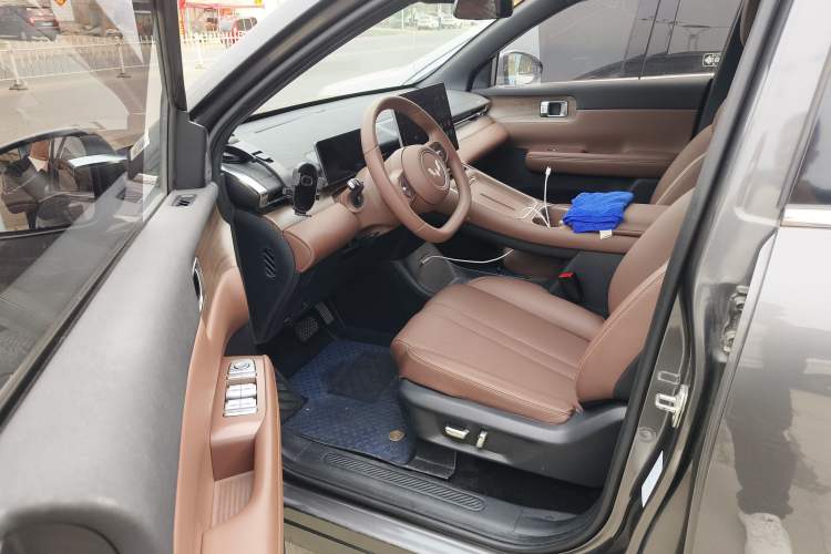 Used Wuling Xingguang S 2024 510km Flagship Edition Interior 1