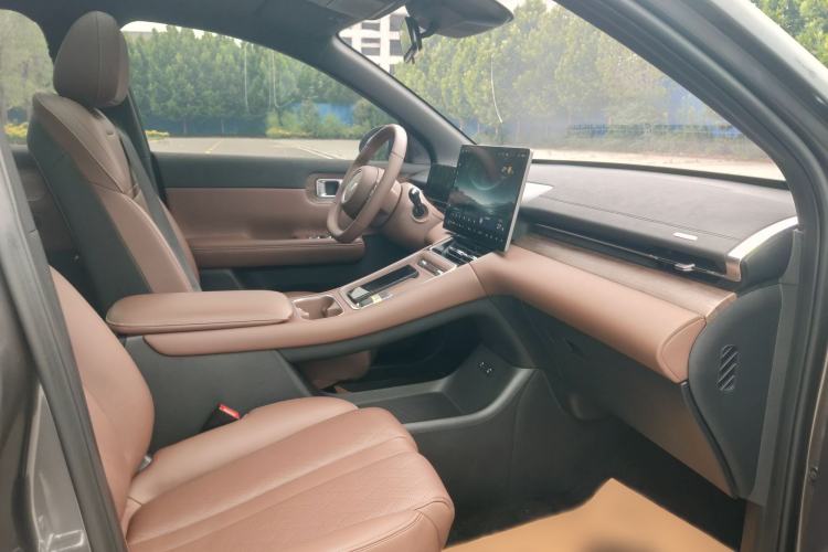 Used Wuling Xingguang S 2024 130 km Flagship Version Interior 2