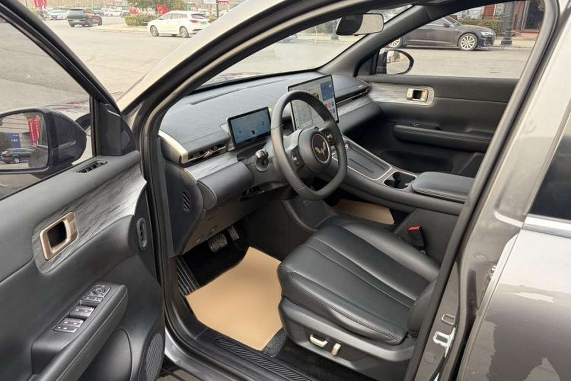 Used Wuling Xingguang S 2024 510 km Flagship Version Interior 2