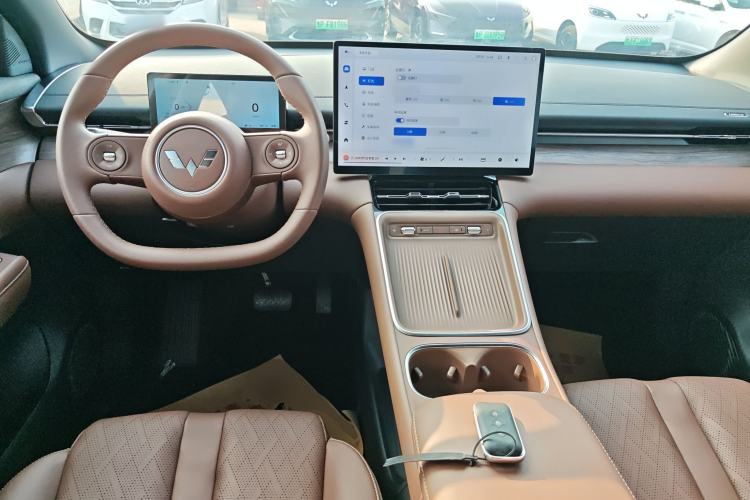 Used Wuling Xingguang S 2024 130 km Flagship Version Interior 2