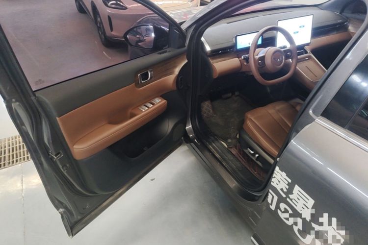 Used Wuling Xingguang S 2024 130 km Flagship Version Interior 3