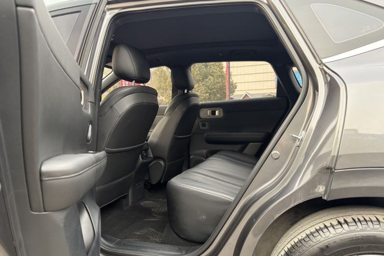 Used Wuling Xingguang S 2024 510 km Flagship Version Interior 3
