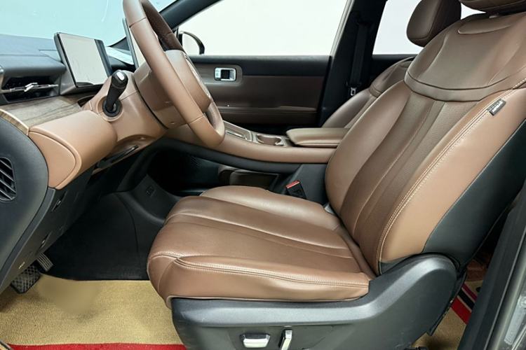 Used Wuling Xingguang S 2024 130 km Flagship Version Interior 7