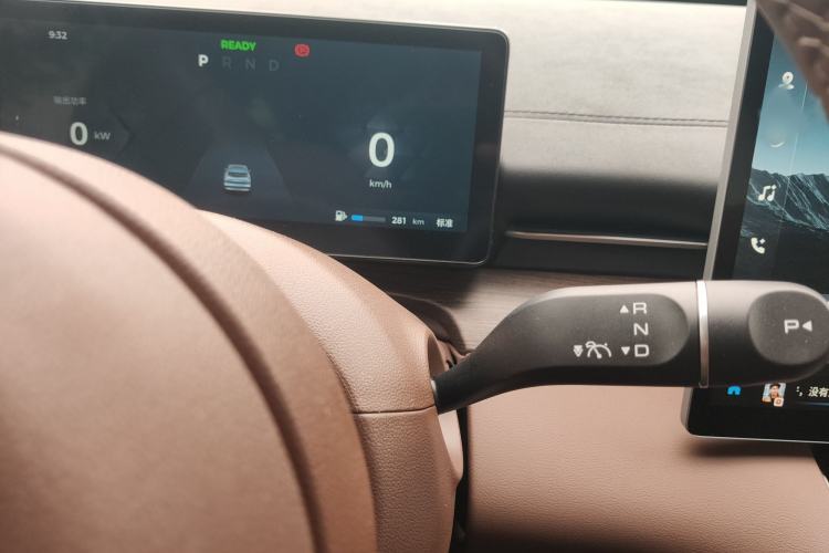 Used Wuling Xingguang S 2024 130 km Flagship Version Interior 8