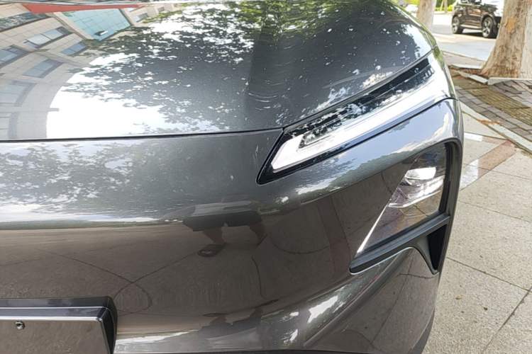 Used Wuling Xingguang S 2024 60km Advanced Version Left Front Headlight