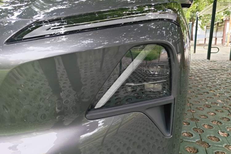 Used Wuling Xingguang S 2024 130 km Flagship Version Left Front Headlight