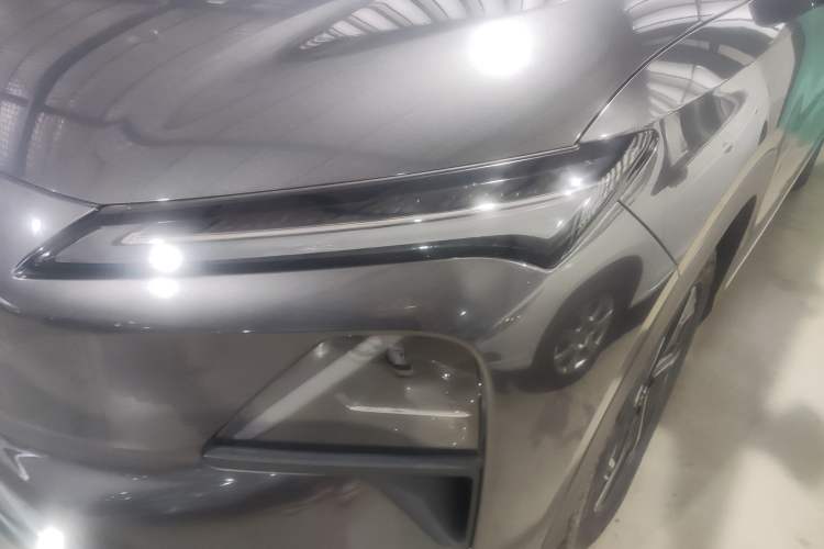 Used Wuling Xingguang S 2024 130 km Flagship Version Left Front Headlight