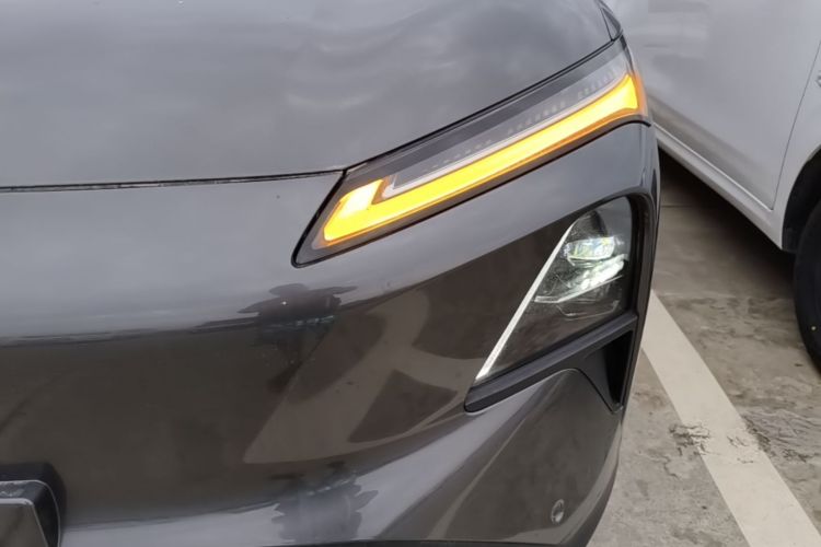 Used Wuling Xingguang S 2024 510 km Flagship Version Left Front Headlight