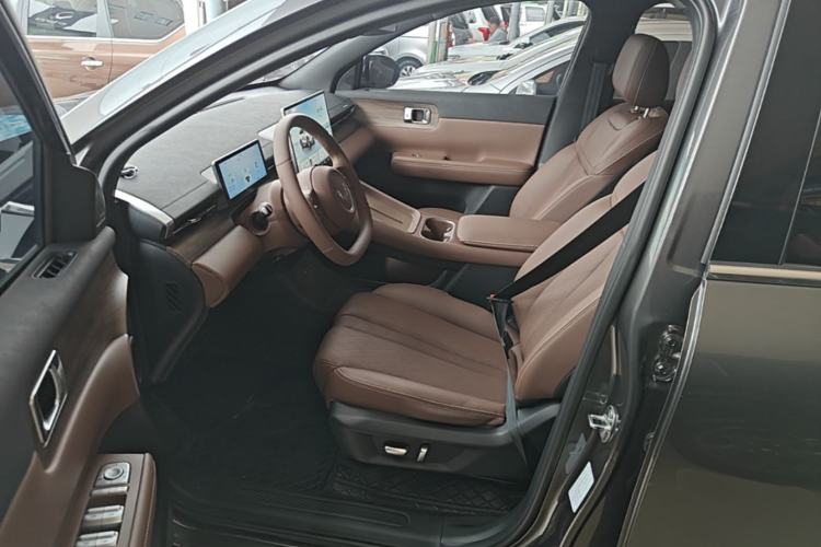Used Wuling Xingguang S 2024 130 km Flagship Version Left Front Seat